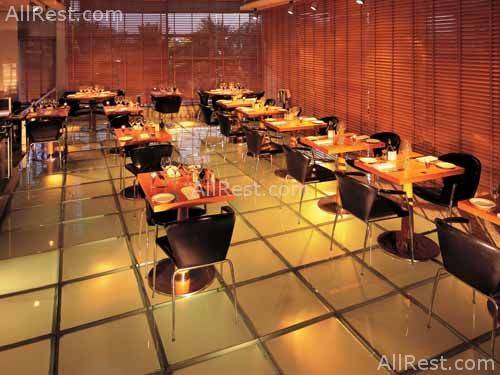 Hilton Dubai Creek 19